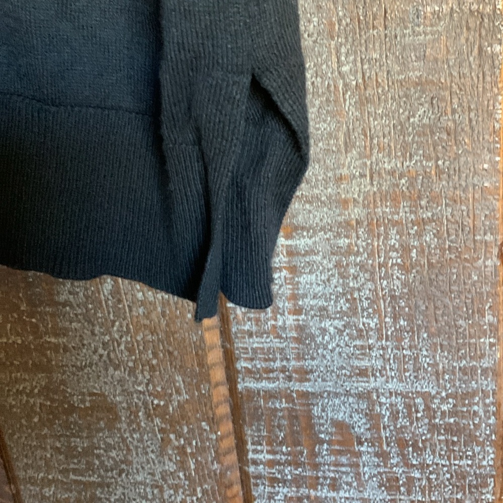 J Crew black cotton v neck sweater size XL capsule wardrobe neutral minimalist - Picture 5 of 8